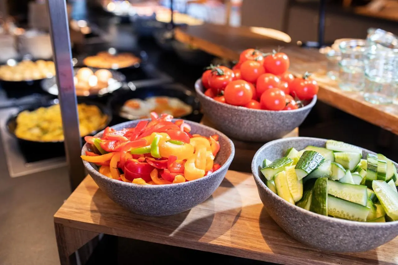 Loginn Hotel Berlin Airport